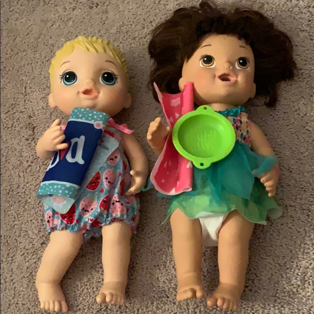 2 Baby Alives!  Previously Loved !!!